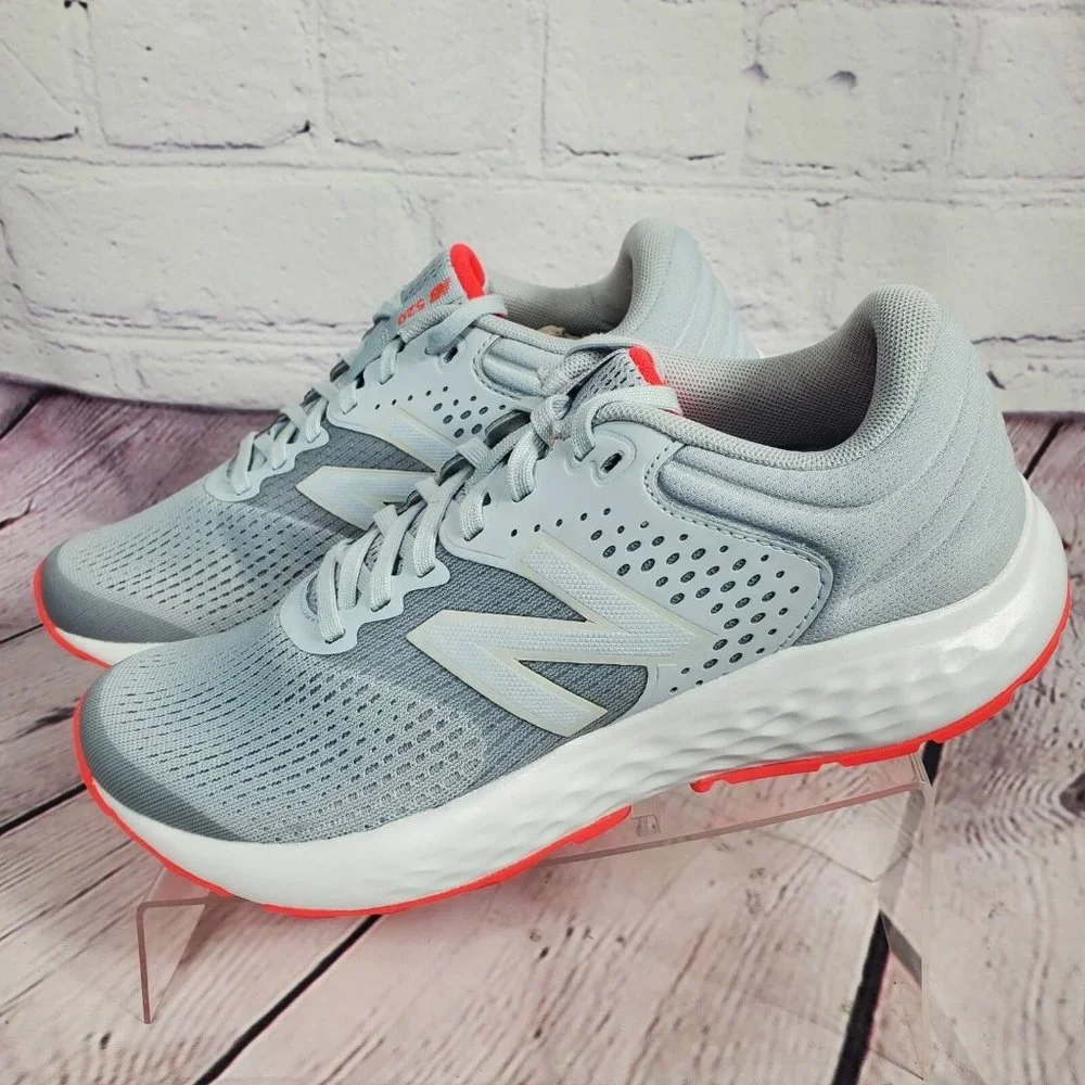 New Balance Women's Size 8.5 Grey Running Shoes Sneakers - Picture 4 of 13